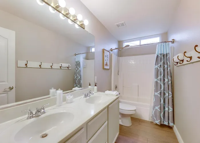 4 Mi To Riparian Preserve: Abode W/ Hot Tub * Mesa